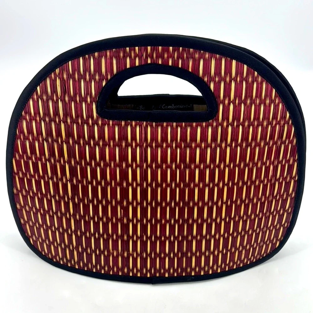 Baskets Of Cambodia NEW Tatami Grass Woven Handmade Oval Purse NWOT